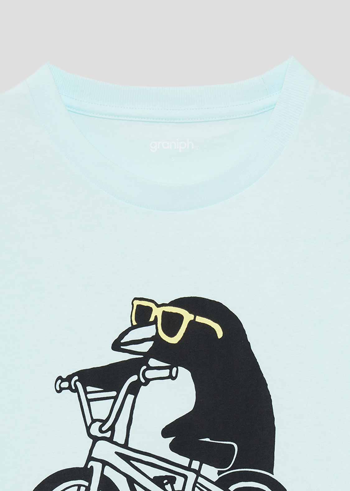 City boy Penguin ride BMX