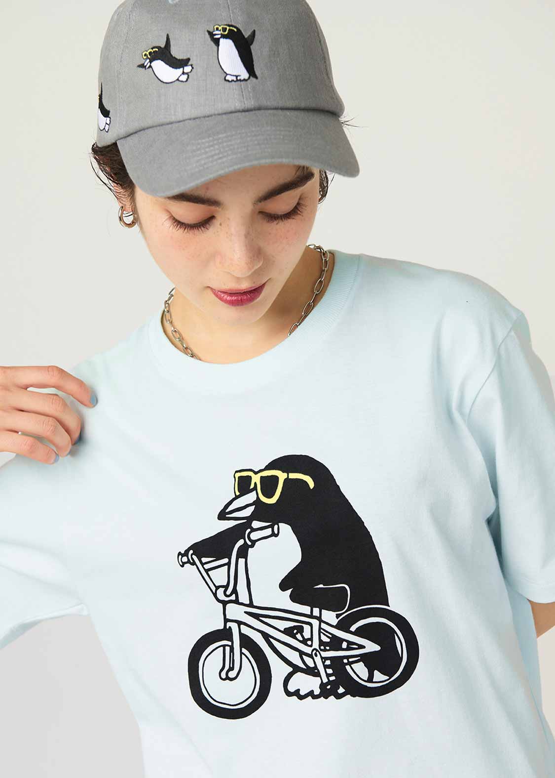 City boy Penguin ride BMX