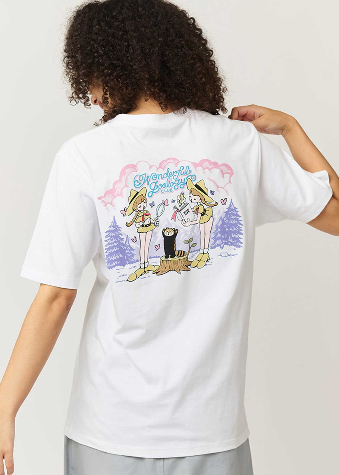 Kumi Takahashi x Ikaku - Wonderful Zoology Club | T-Shirts – Via
