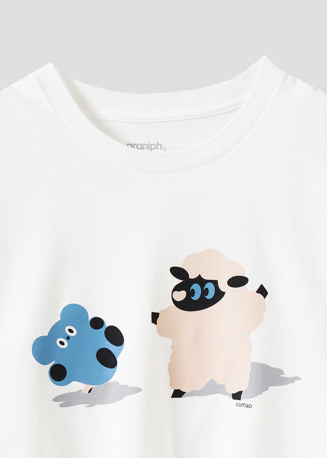 Umao x Lamb Chop - Bear And Lamb Chops | T-Shirt