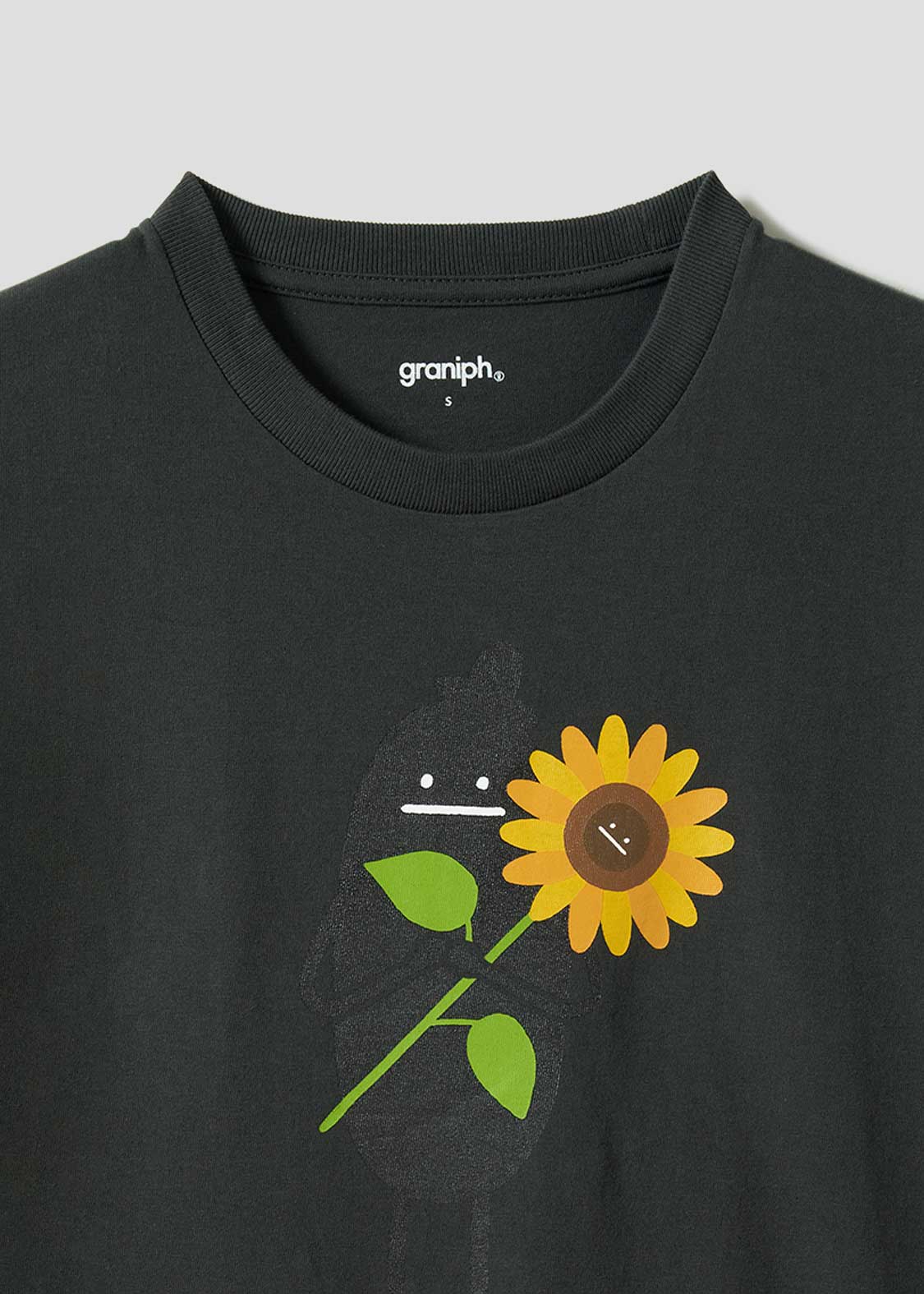 Sunflower Beautiful Shadow Sumikuro | T-Shirts