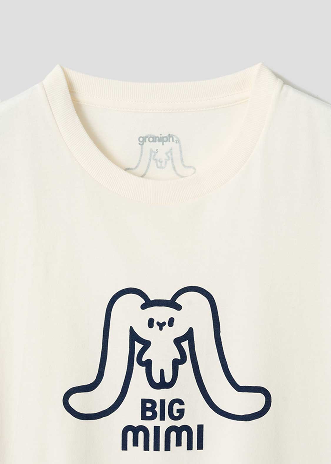 Big Mimi Off White | T-Shirt – Via Artists