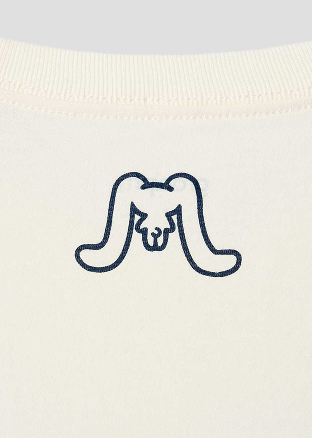 Big Mimi Off White | T-Shirt