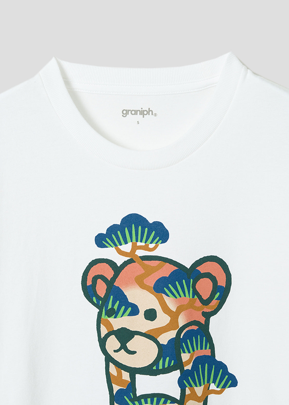 Bonsai Control Bear | T-Shirt