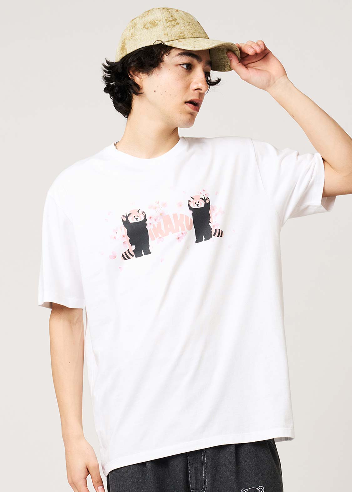 Ikaku Sakura Room | T-Shirt