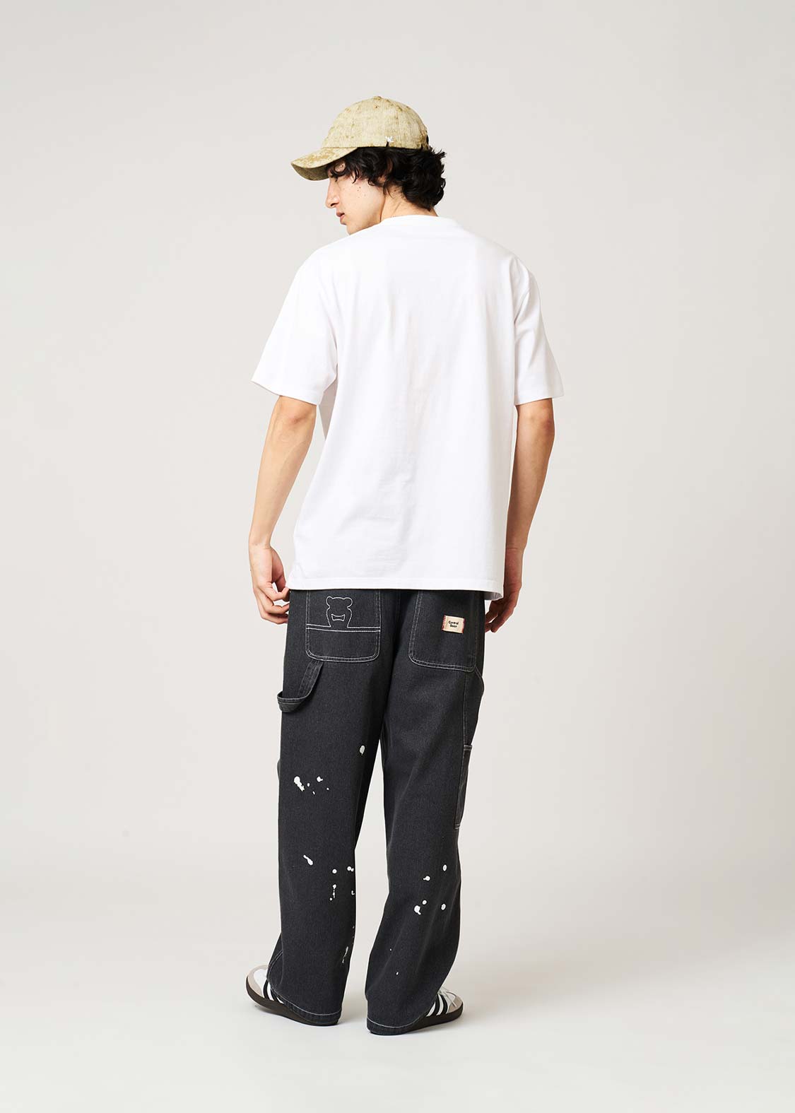 Ikaku Sakura Room | T-Shirt