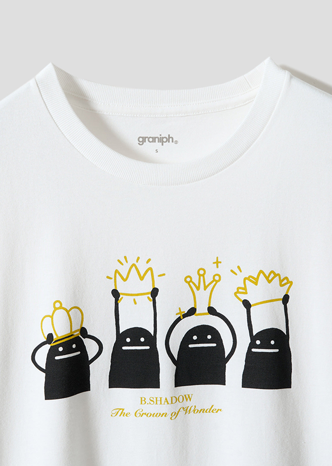 Beautiful Shadow Show Off the Crown | T-Shirt