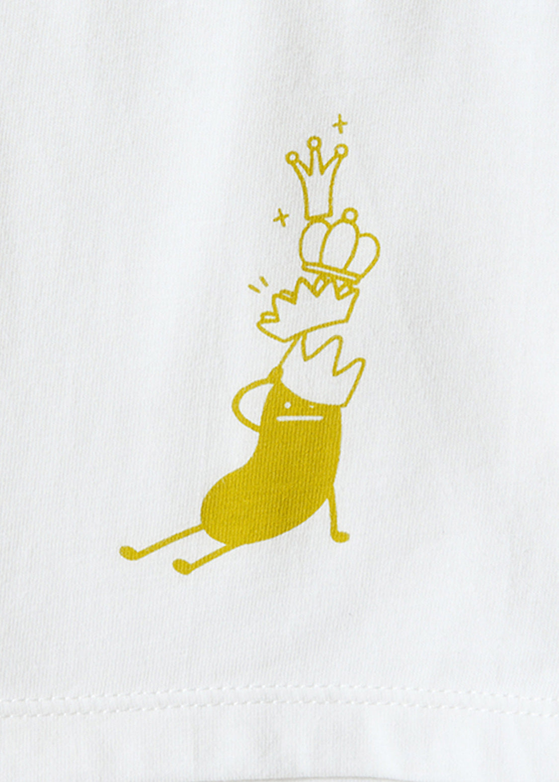 Beautiful Shadow Show Off the Crown | T-Shirt