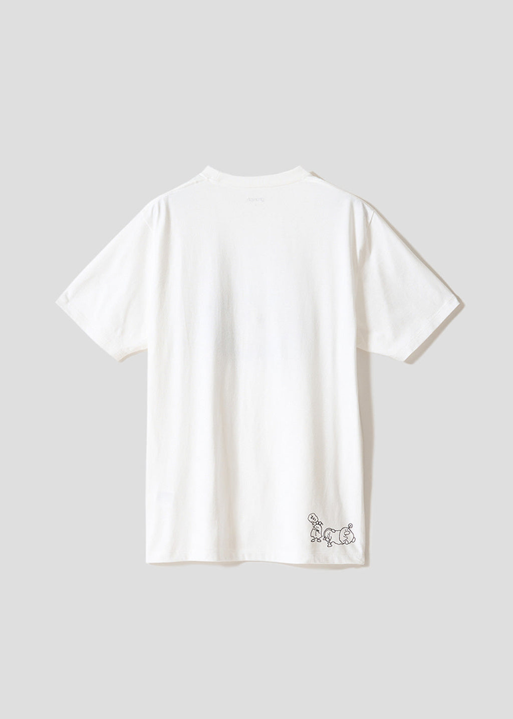 Nemuran On The Sofa | T-Shirt