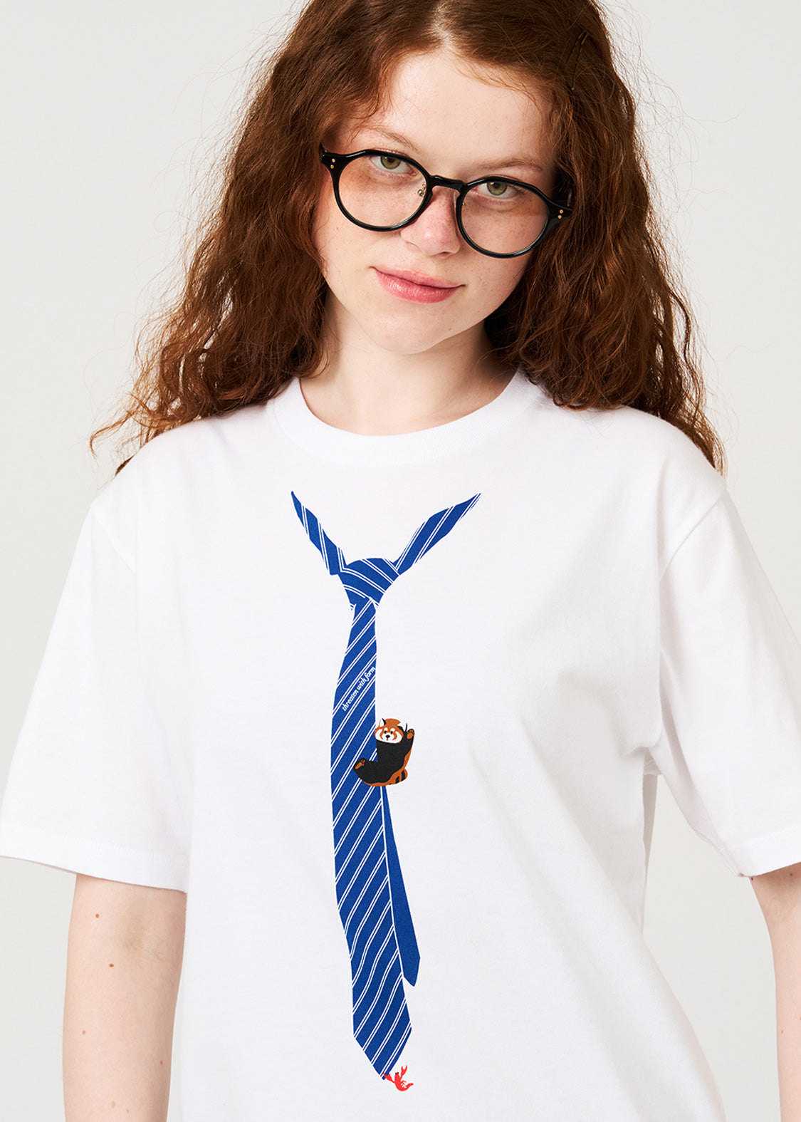 Ikaku Necktie | T-Shirt