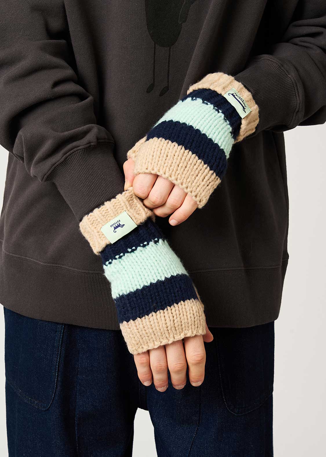 Nagasugiru Inu | Knit Line Gloves