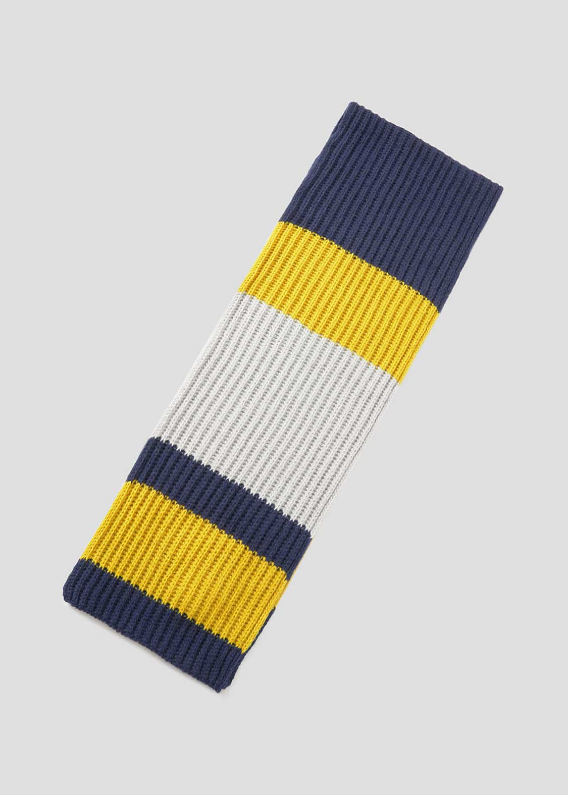 Rolling Pandas Pennant | Knit Line Scarf