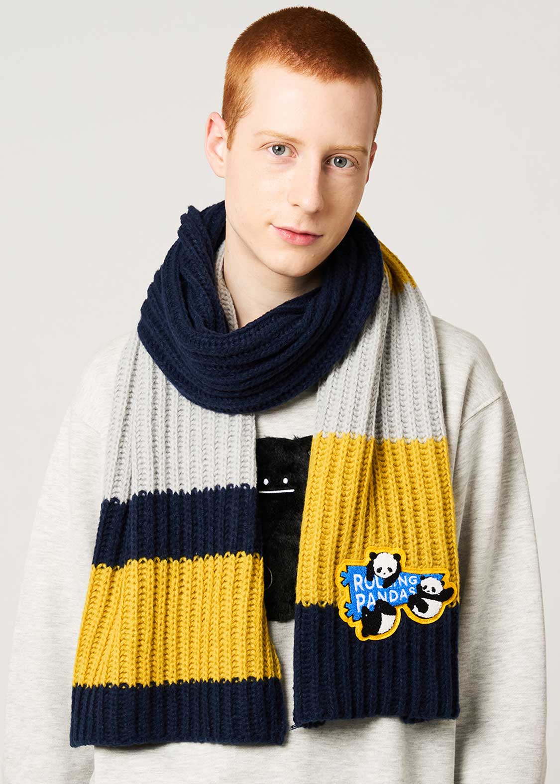 Rolling Pandas Pennant | Knit Line Scarf