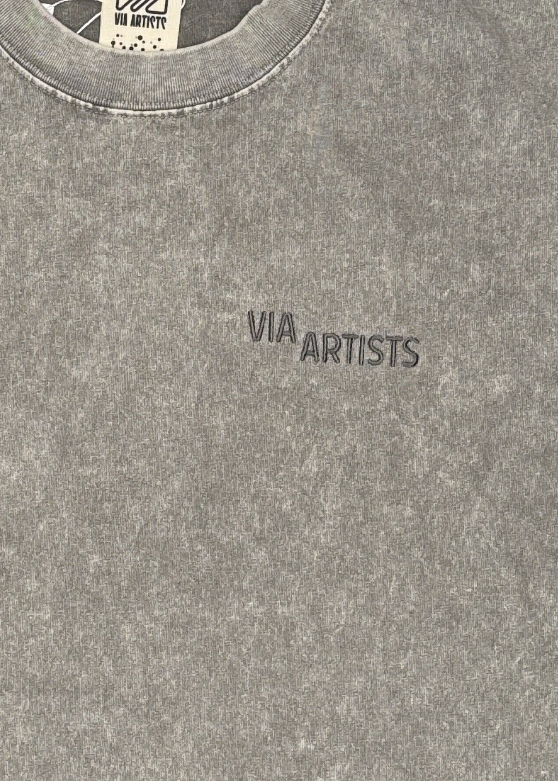 ADAM LISTER - The Kiss | Big Silhouette Acid Wash T-Shirt