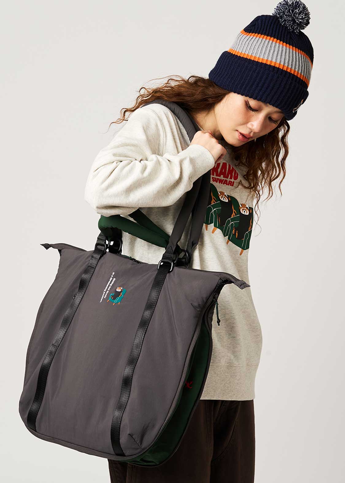 Ikaku Suwari | 2-Way Tote Bag