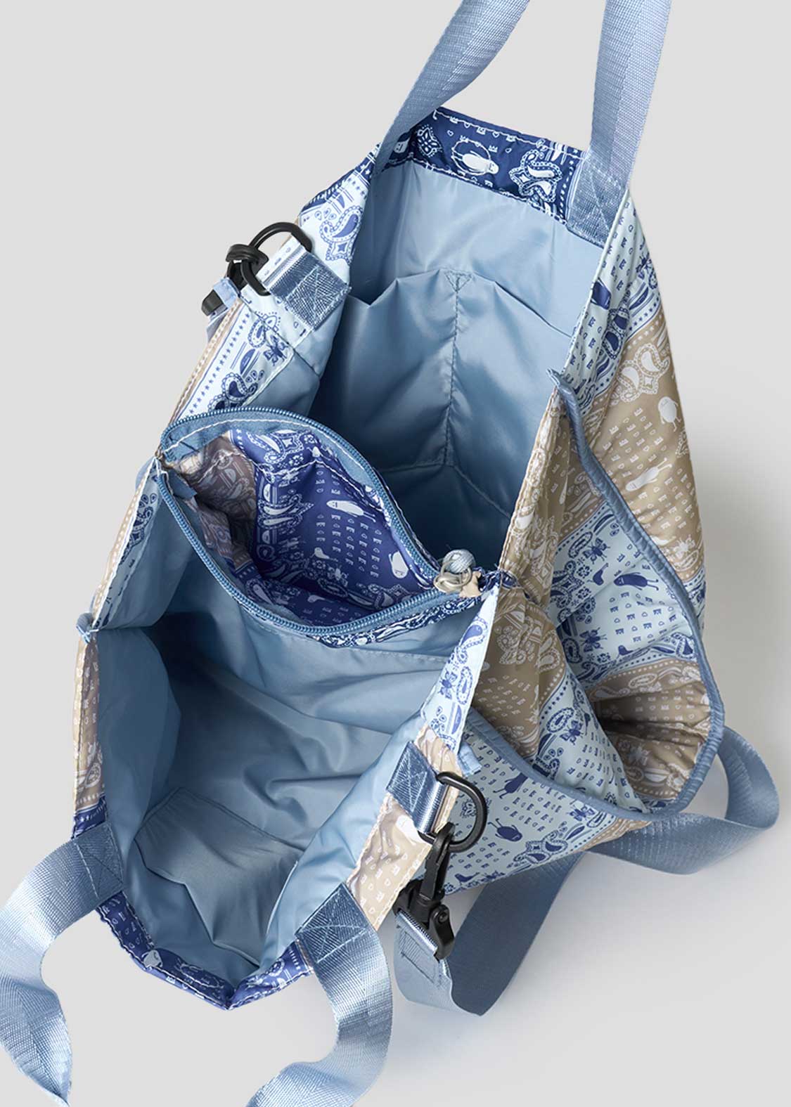 Paisley Beautiful Shadow B | Paisley Tote Bag
