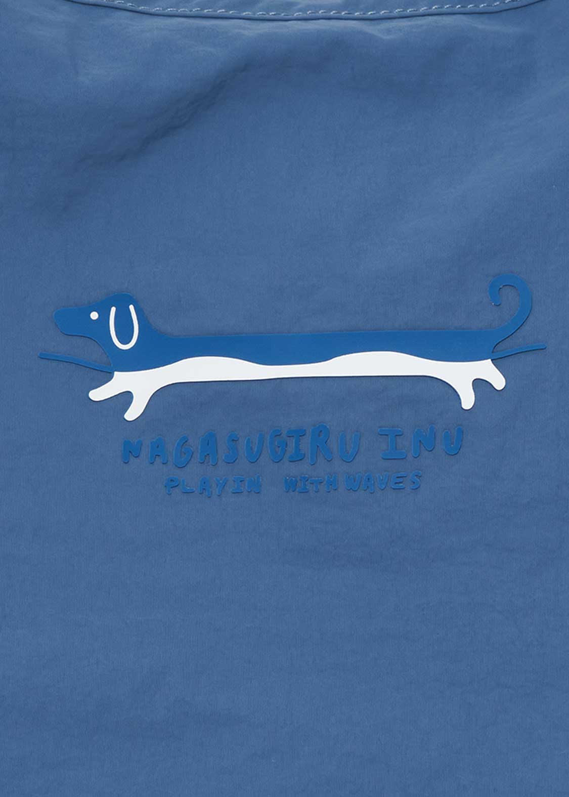 Nagasugiru Inu Playing With Waves | Marche Bag