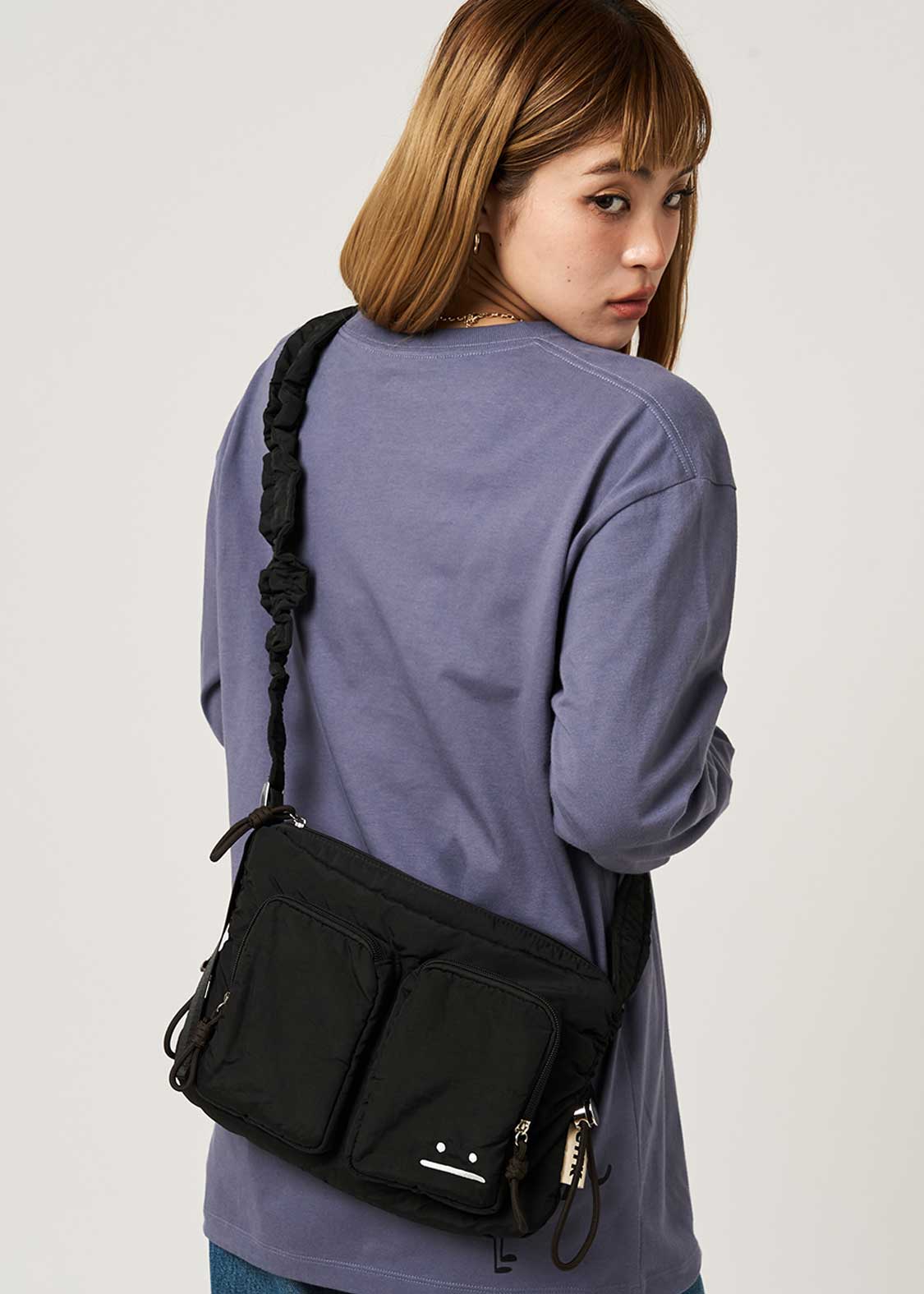 Beautiful Shadow C | Gathered Cross Shoulder Bag