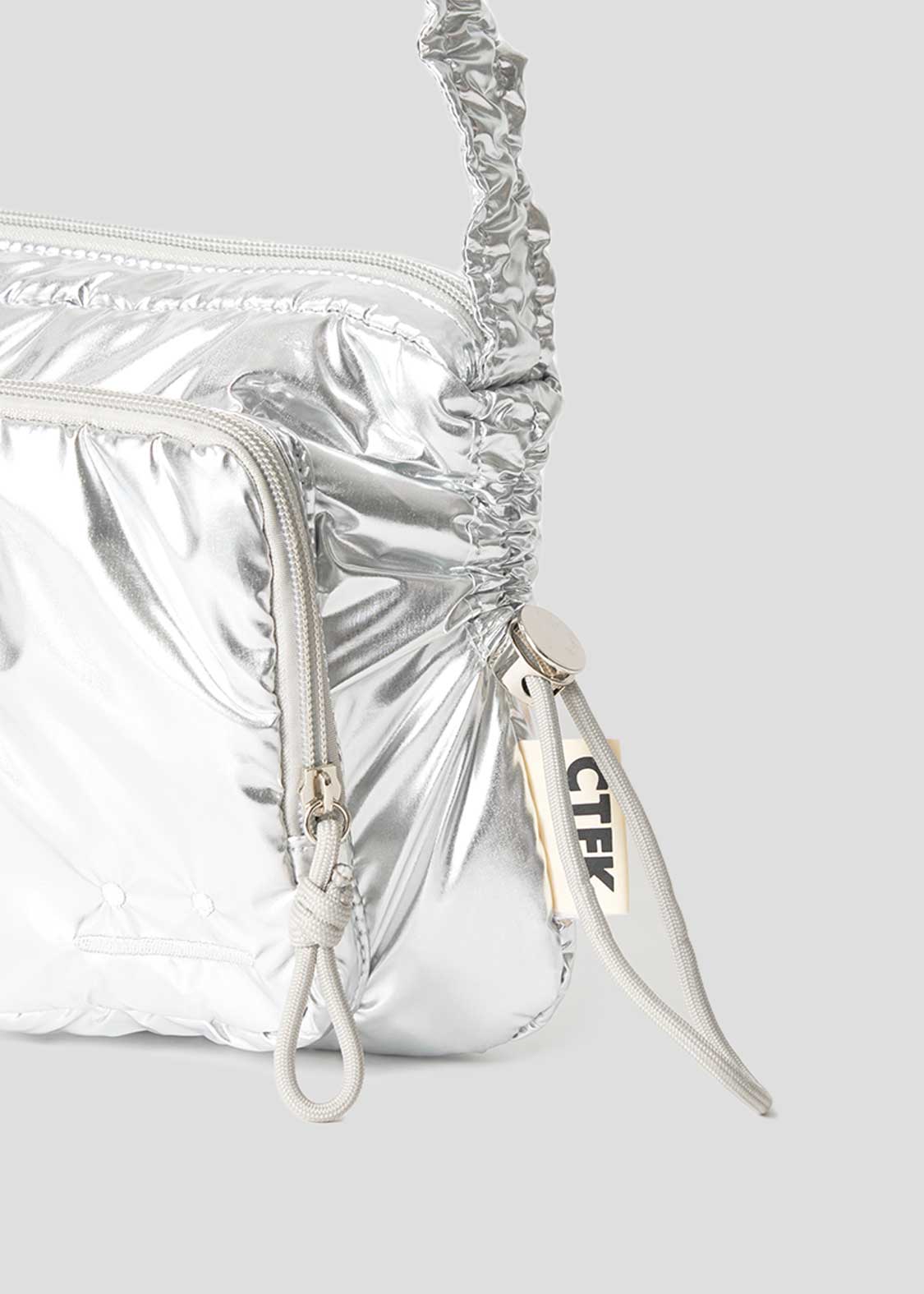 Beautiful Shadow B | Gathered Cross Shoulder Bag