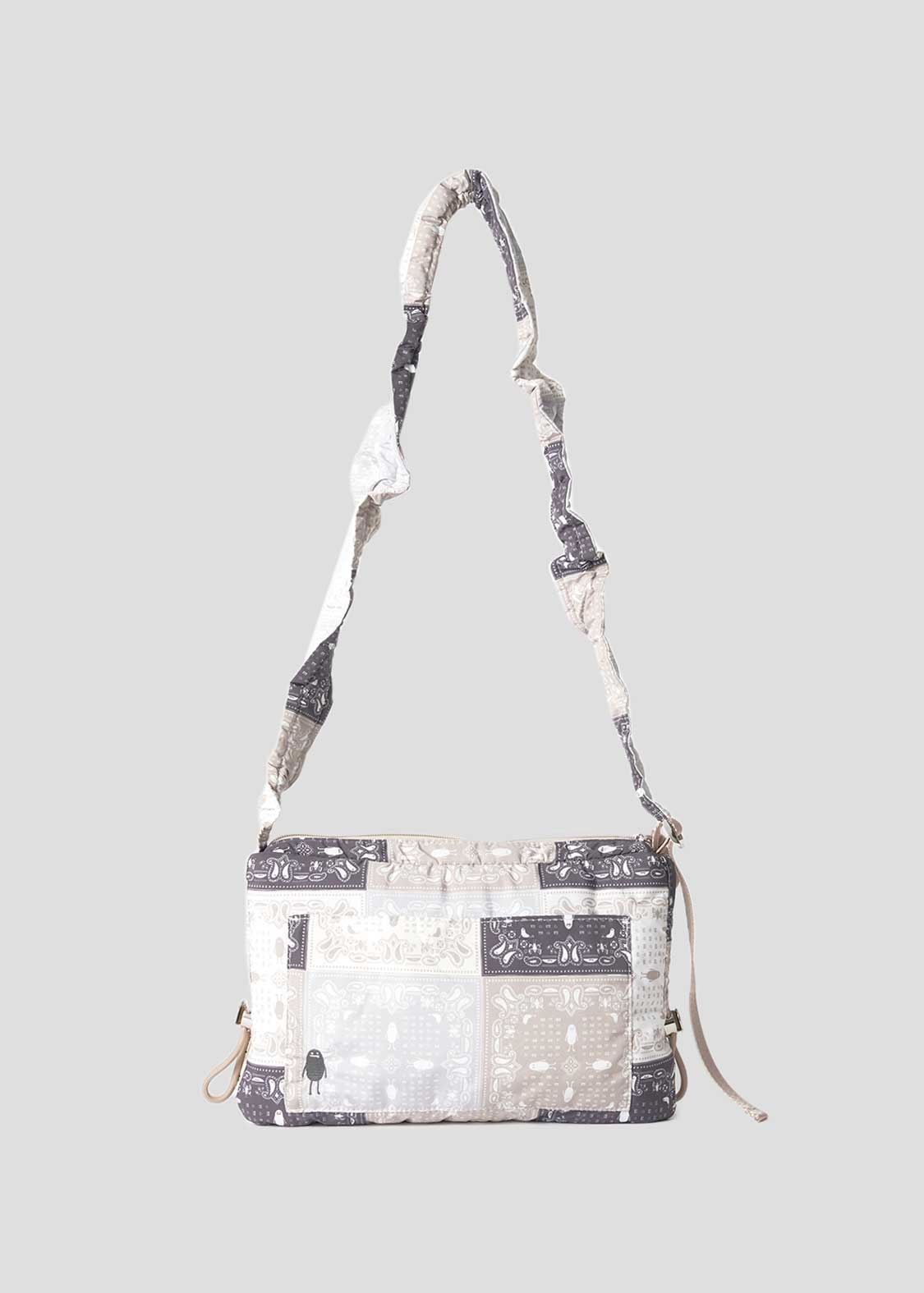 Beautiful Shadow A | Gathered Cross Shoulder Bag