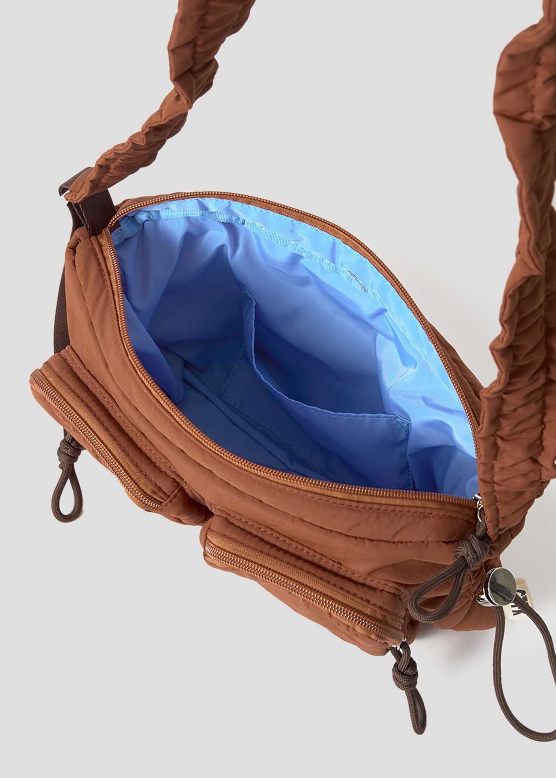 Ikaku A | Gathered Cross Shoulder Bag