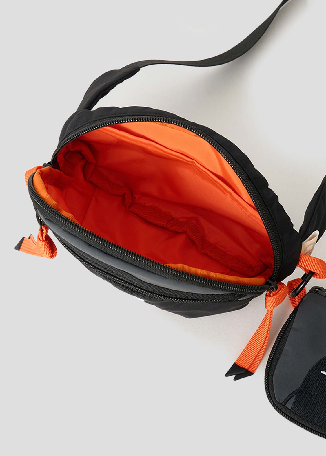 Beautiful Shadow | Waist Bag