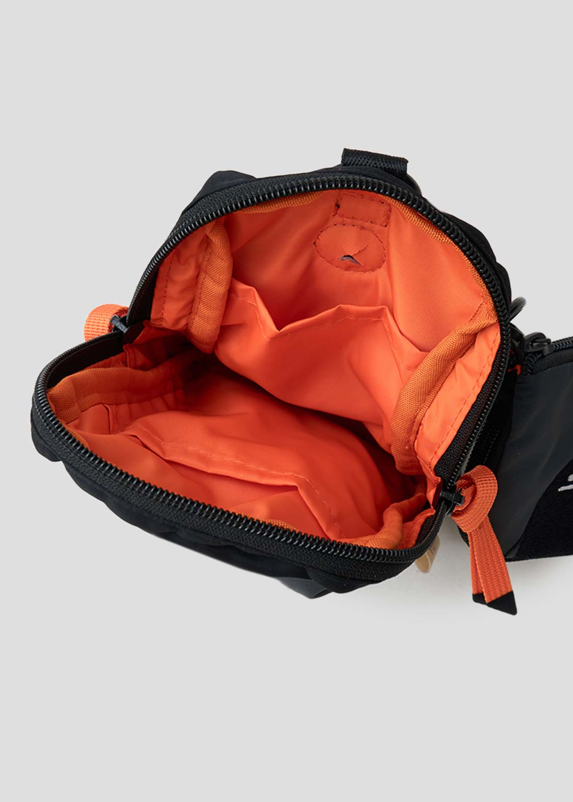 Beautiful Shadow | Handy Shoulder Bag