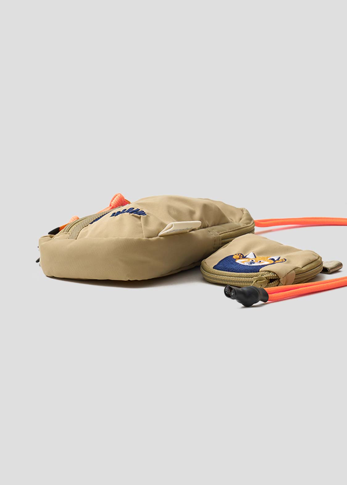 Ikaku | Handy Shoulder Bag
