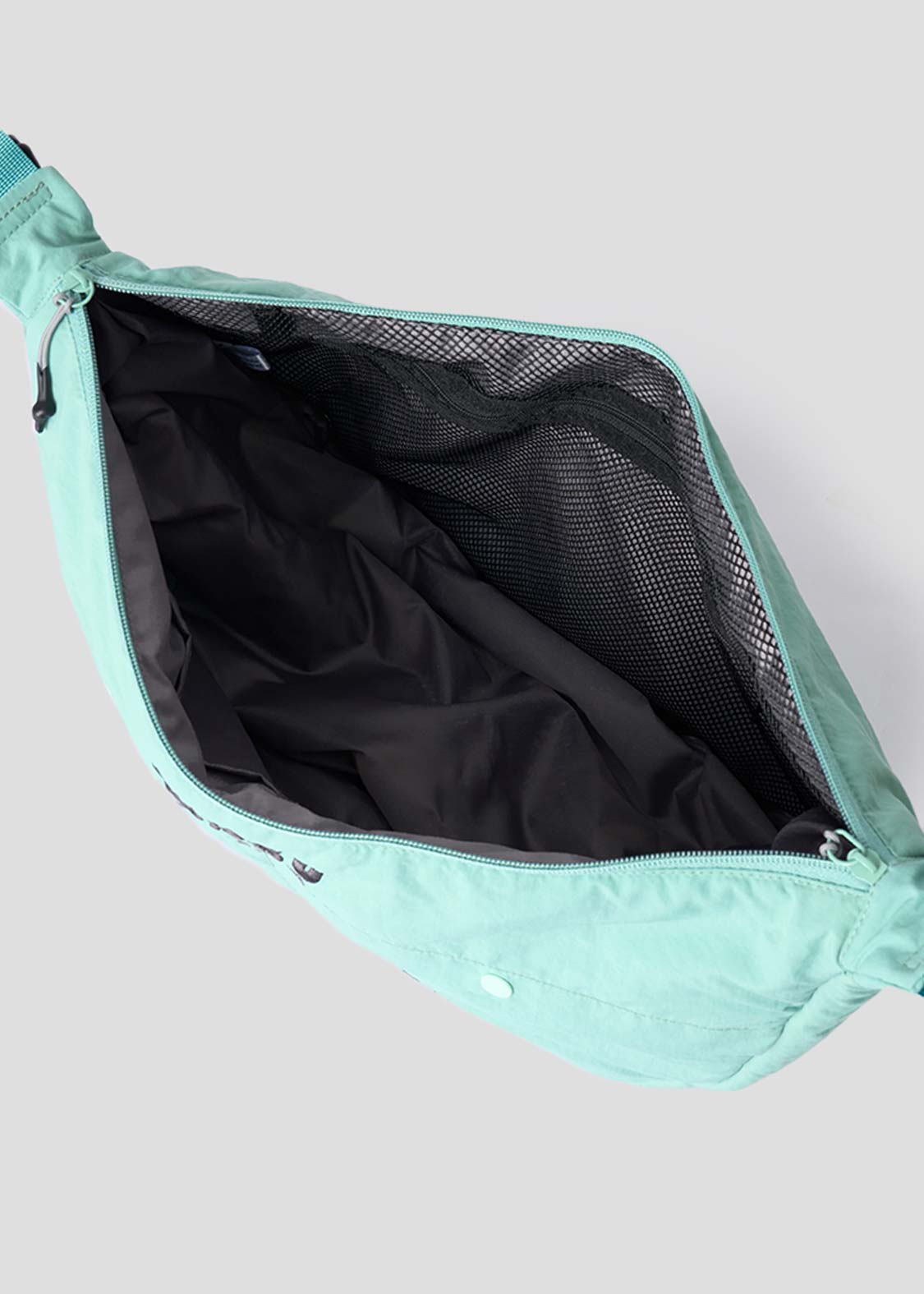 Ikaku Bikkuri Hatena B | Shoulder Bag