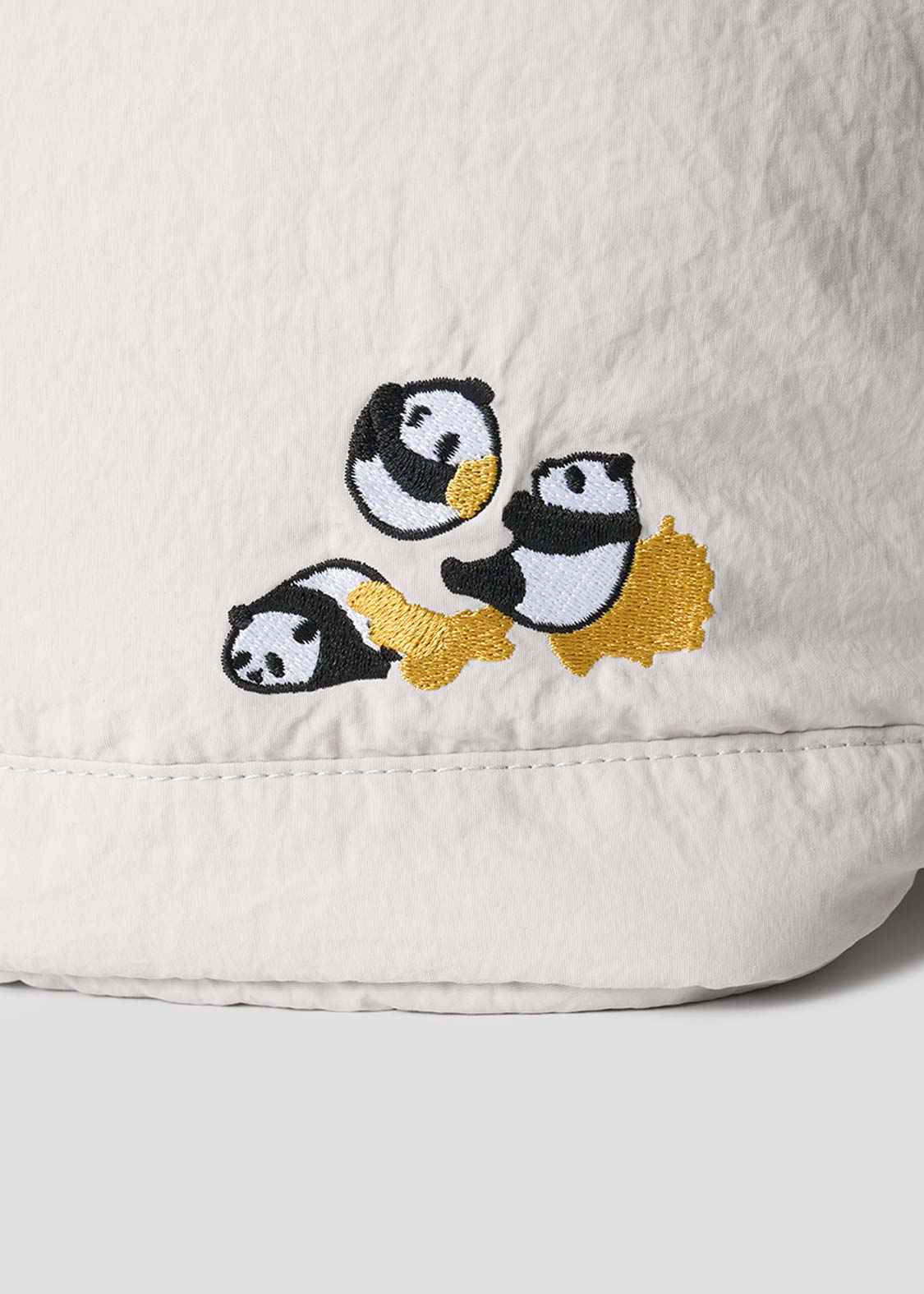 Rolling Pandas Painting | String Bag