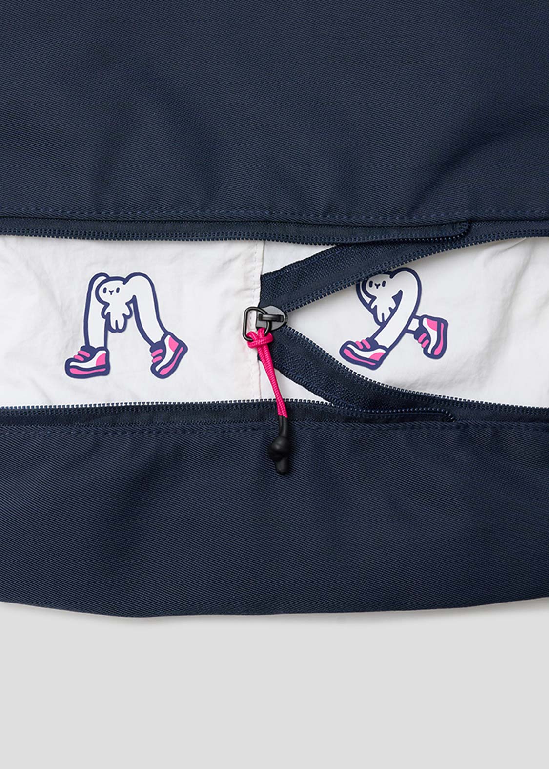 Big Mimi Walk | 2-Way Pouch Bag