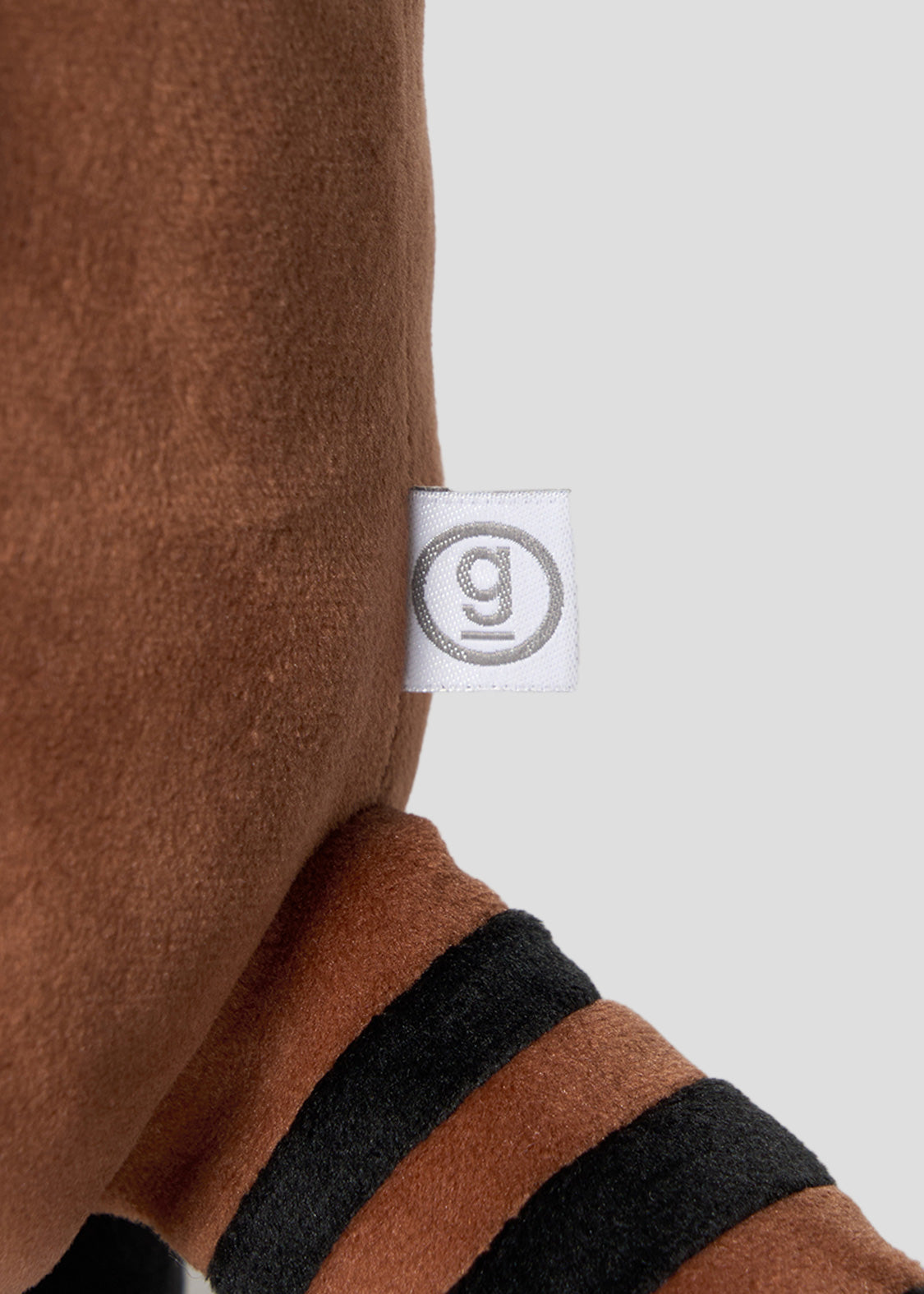 Ikaku | Plush Pouch