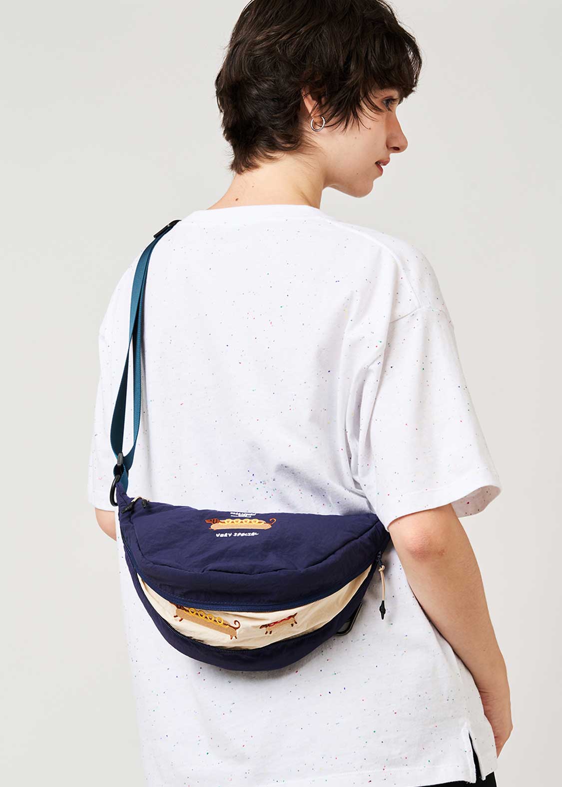 Nagasugiru Inu Meets Hot Dog | Mini Shoulder Bag