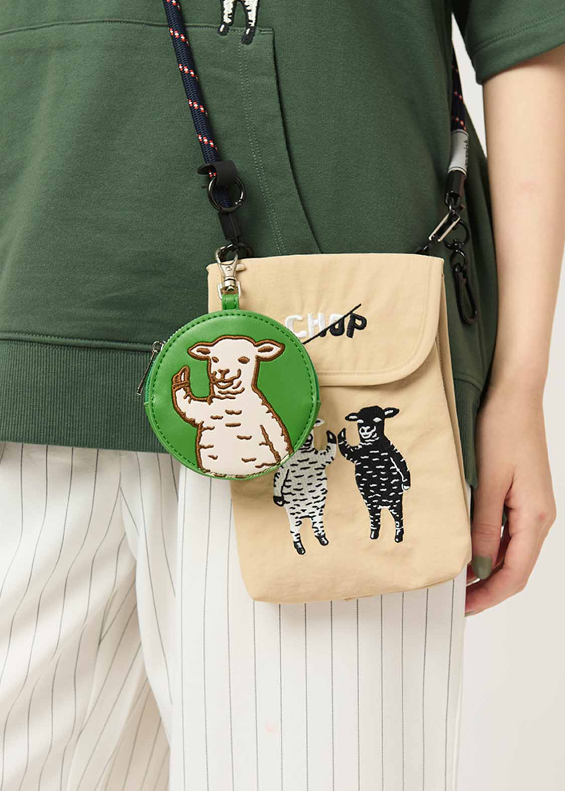 Custom Circle Pouch (Lamb Chop)