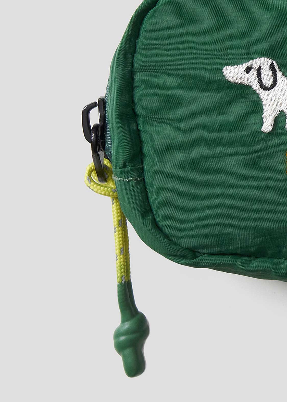 Square Box Pouch (Nagasugiru Inu)