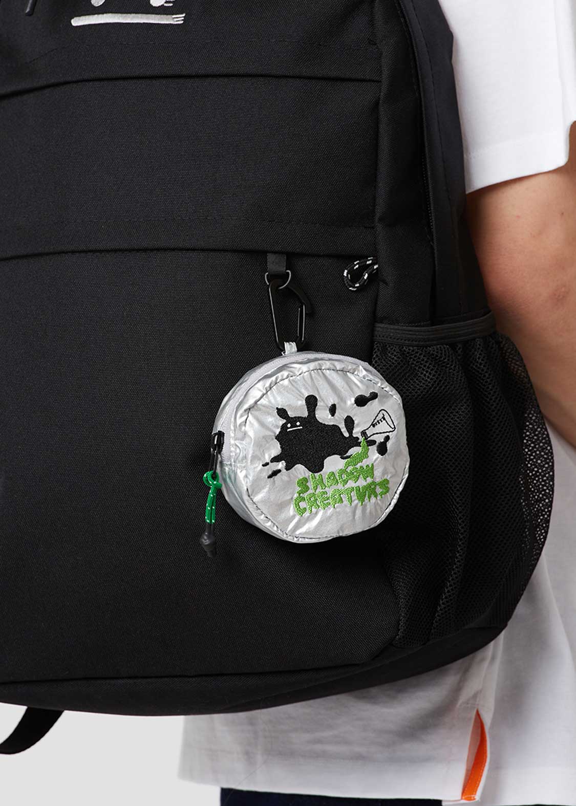 Circle Pouch (Beautiful Shadow Creature)