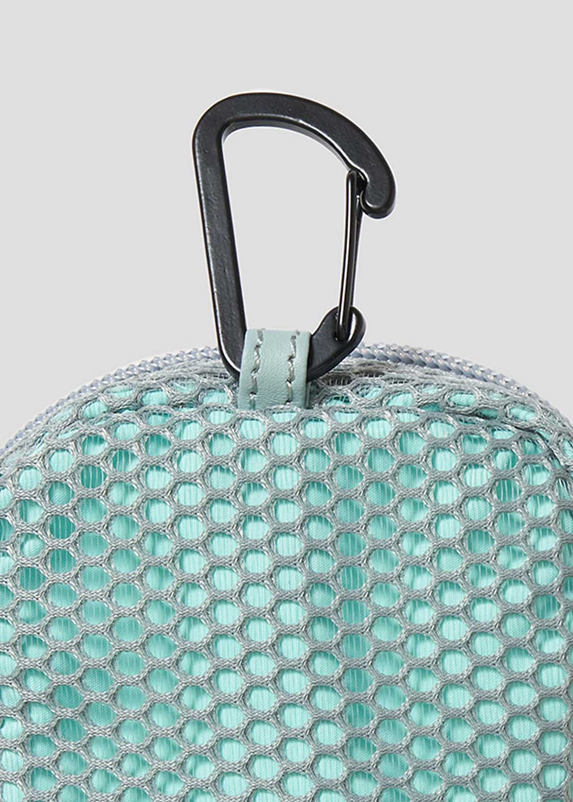 Rolling Pandas | Mesh Square Pouch