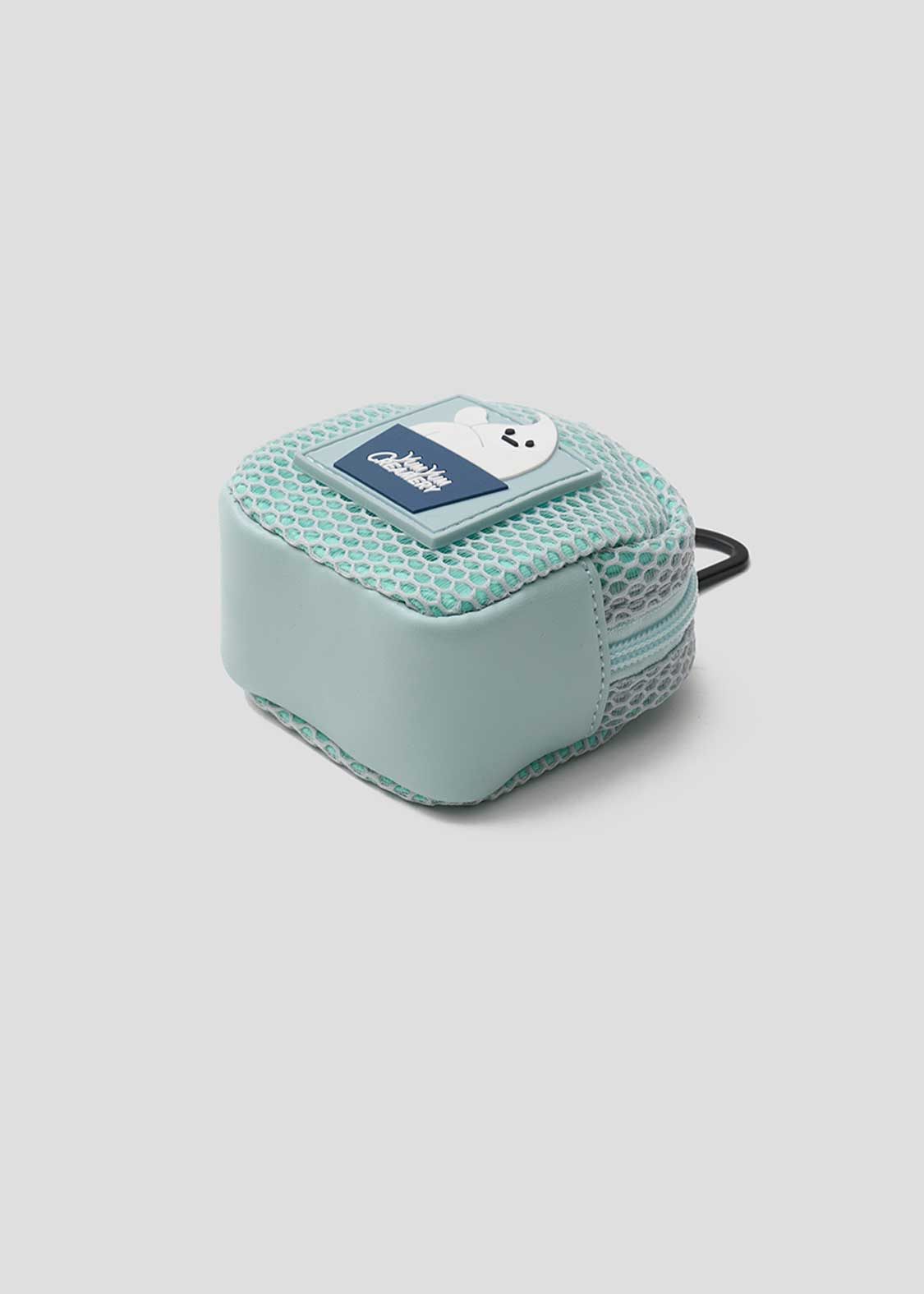 Icebonne B | Mesh Square Pouch