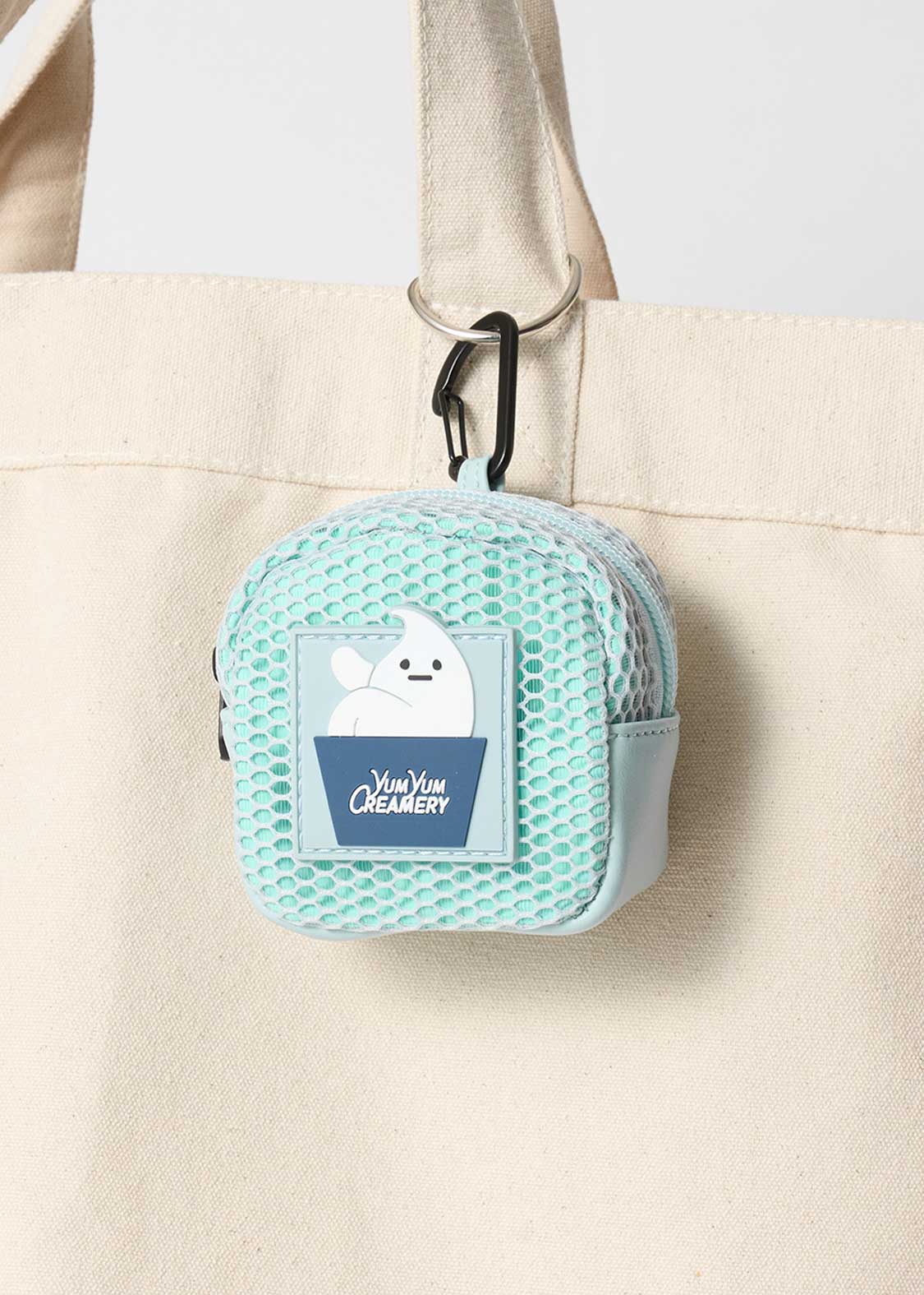 Icebonne B | Mesh Square Pouch