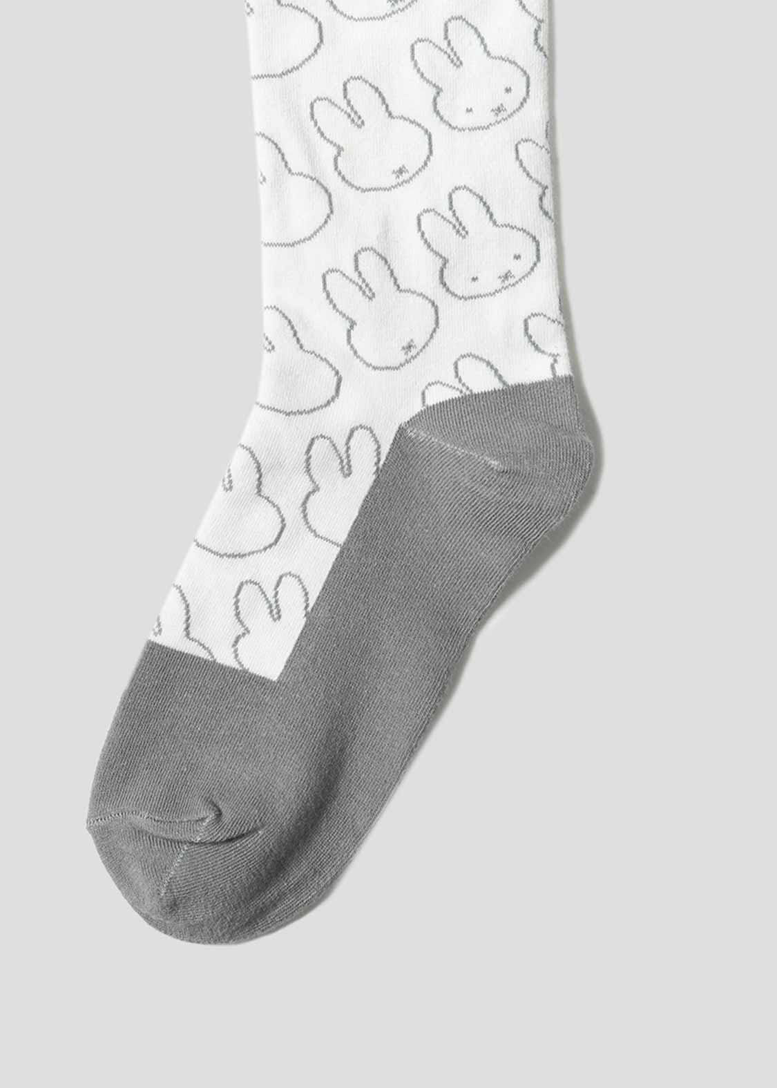 miffy Middle Socks (miffy_miffy Face line pattern)