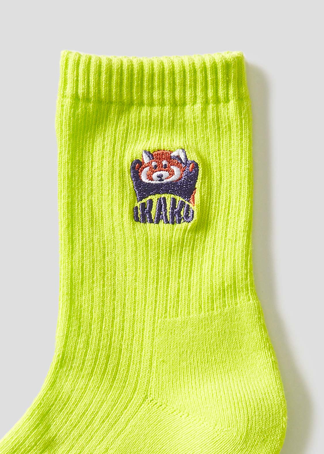 Middle Socks (Ikaku Neon)