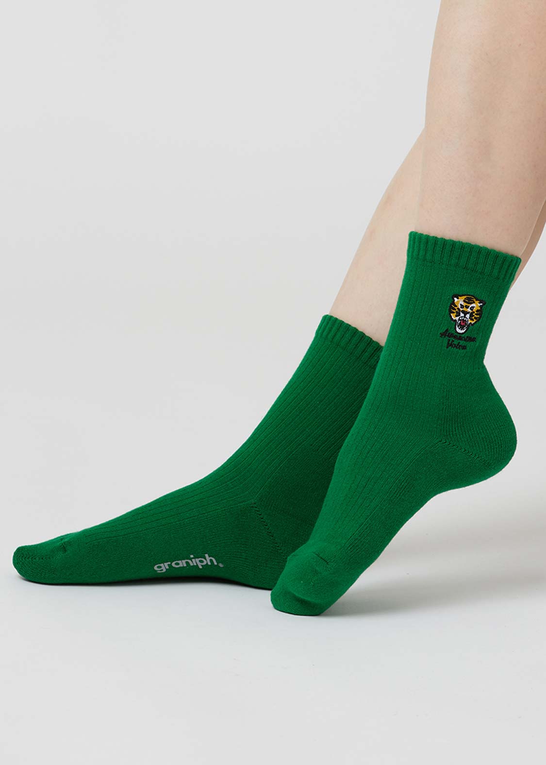 Awesome Tiger | Mid Socks