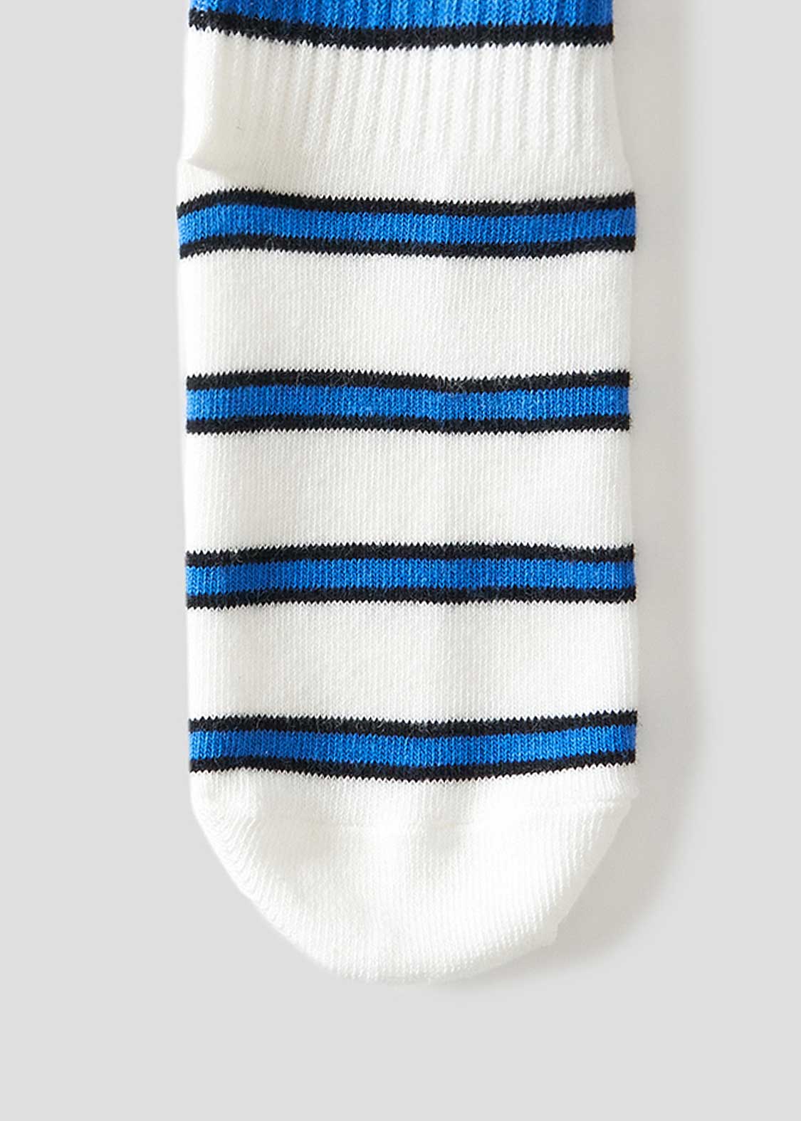 Beautiful Shadow Burger | Middle Socks