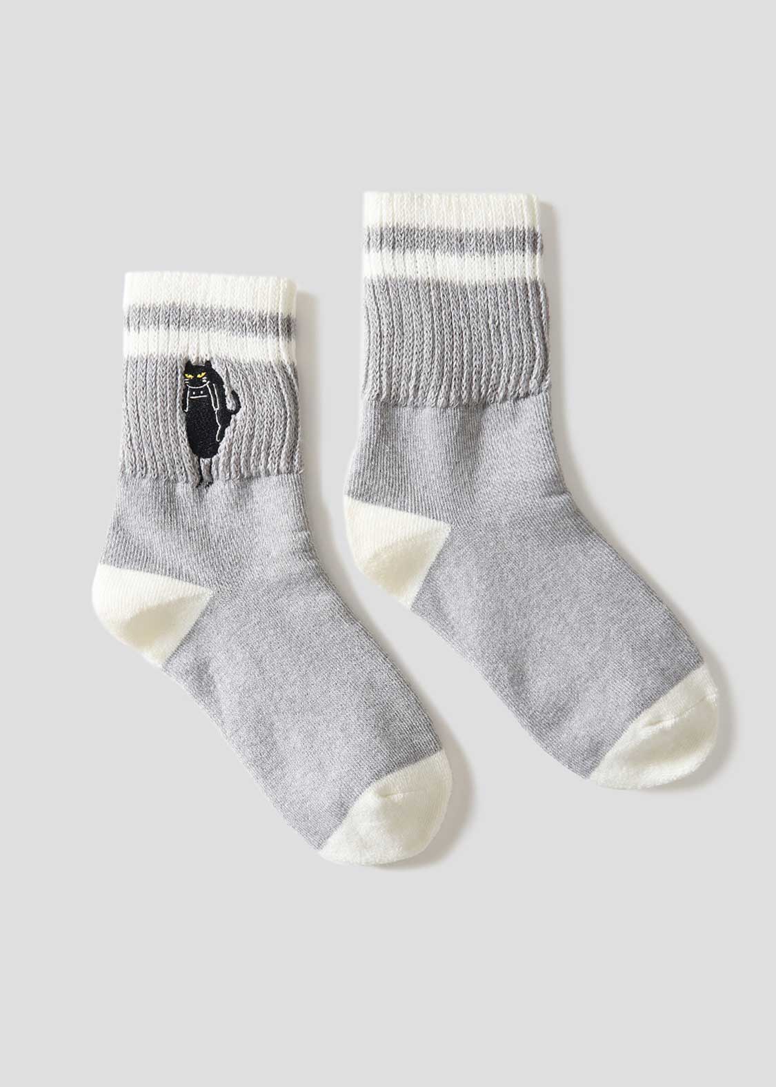 Nekokaburi Beautiful Shadow 2 | Antibacterial Mid Socks
