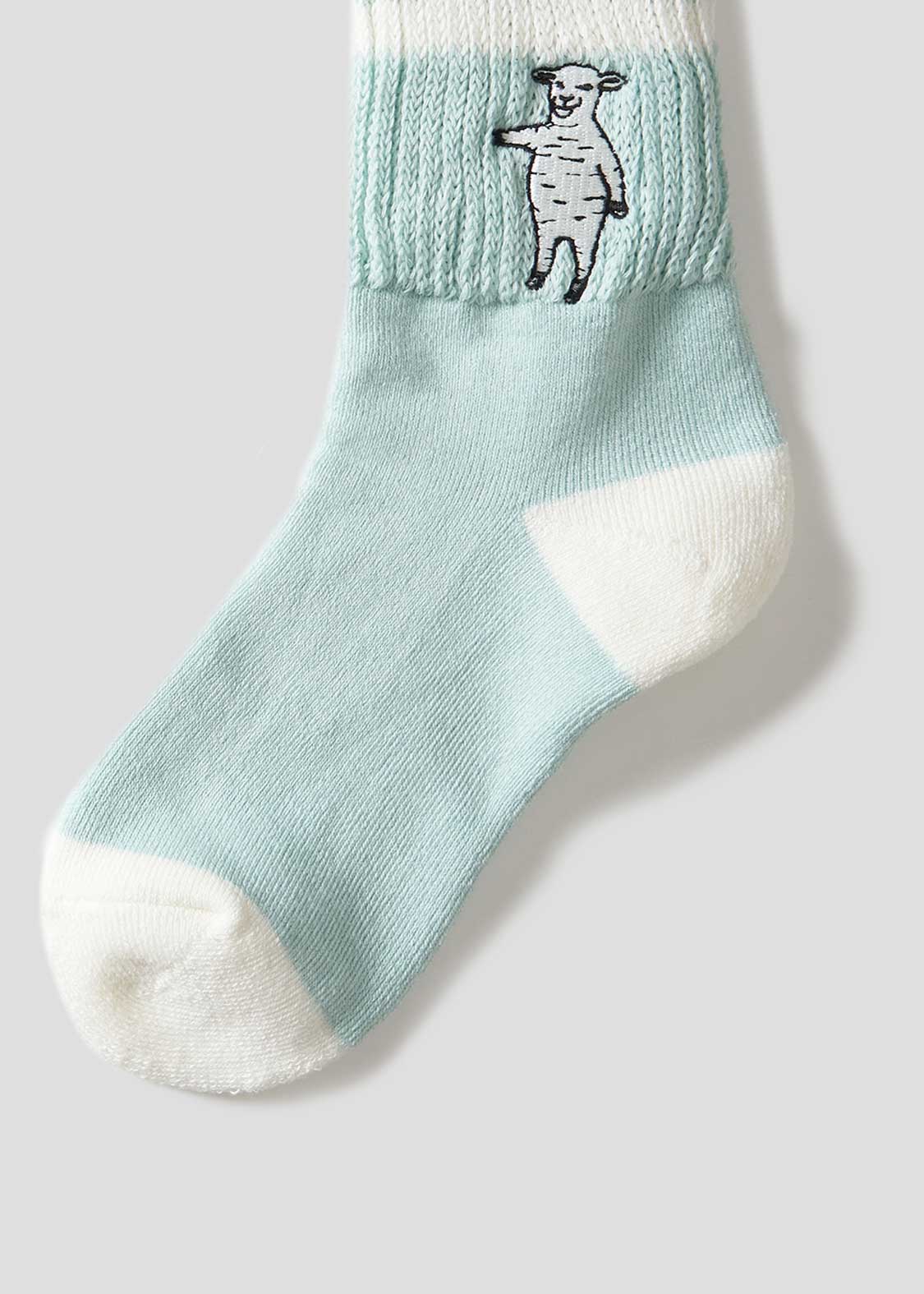 Lamb Chop | Antibacterial Mid-Length Socks