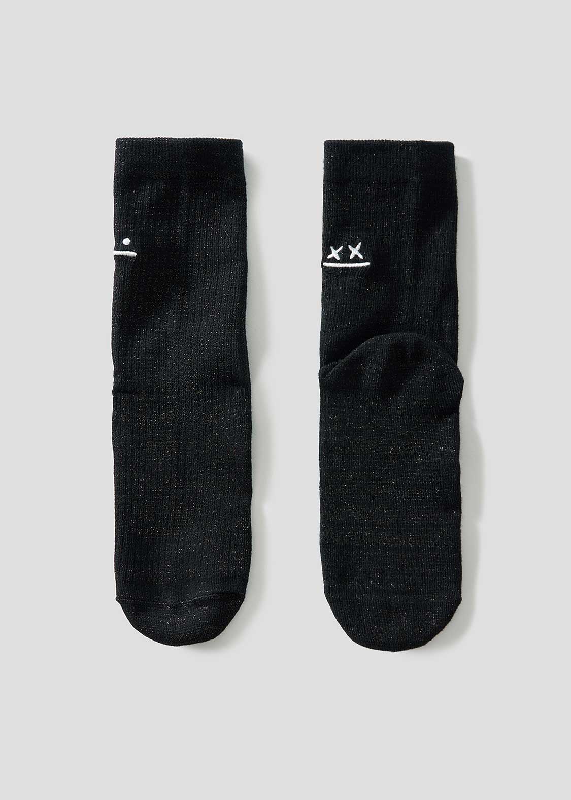 Beautiful Shadow Zoom | Glitter Mid-Length Socks