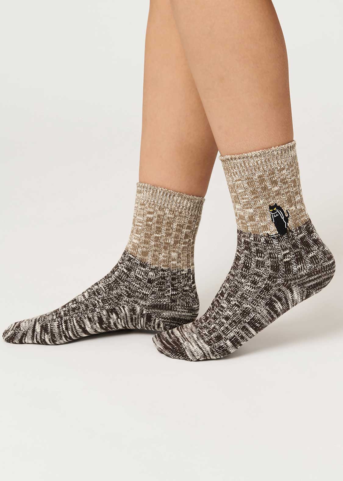 Neko Kaburi Beautiful Shadow | Slub Mid-Length Socks