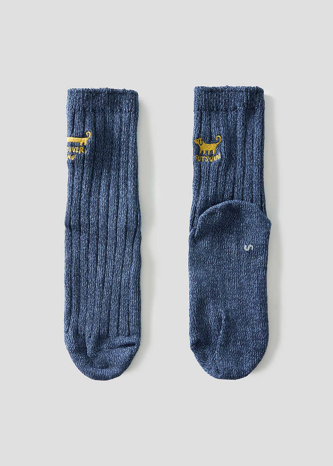 Nagasugiru Inu | Mid-Length Socks