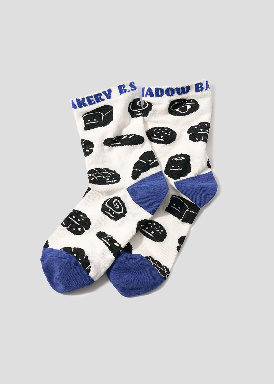 Beautiful Shadow Bakery | Middle Socks