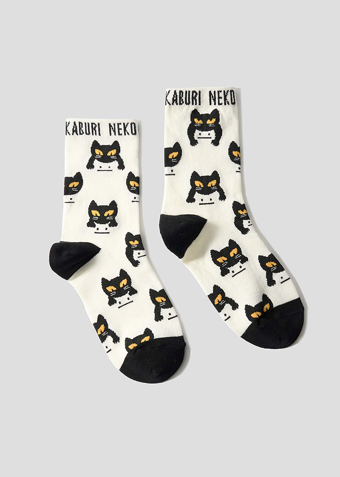 Neko Kaburi Beautiful Shadow B | Mid-Length Socks